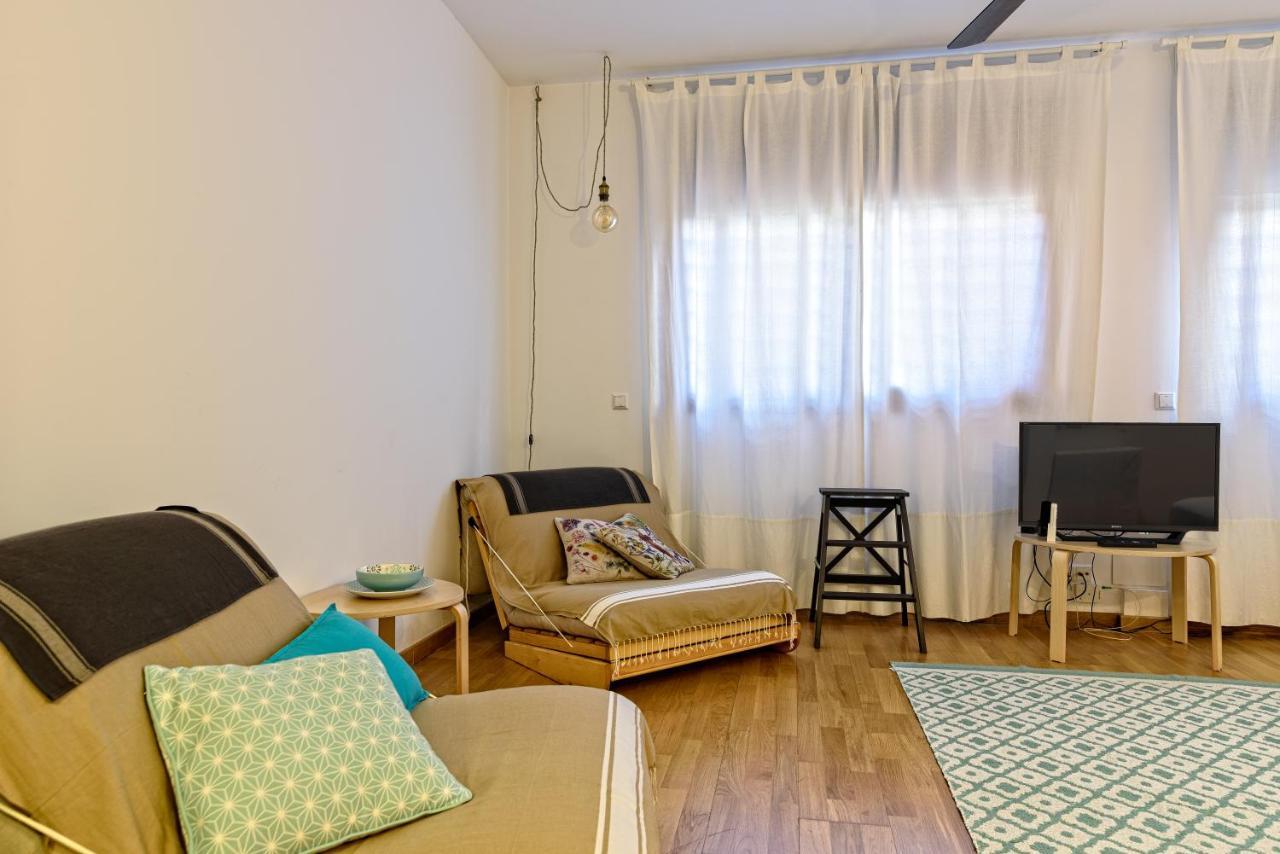 マズノウTata'S House, Junto Playa Y Barcelona Centroアパートメント エクステリア 写真