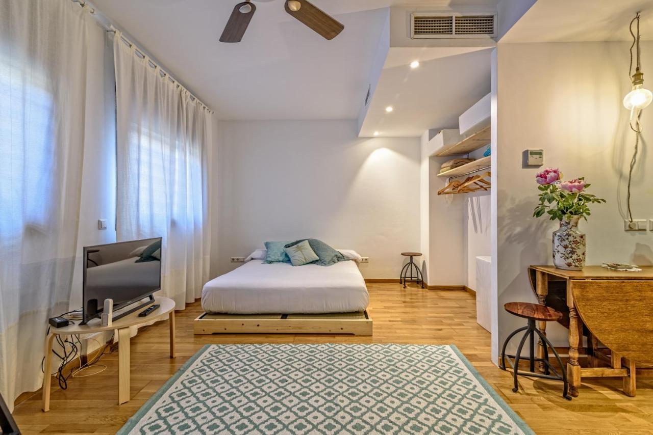 マズノウTata'S House, Junto Playa Y Barcelona Centroアパートメント エクステリア 写真